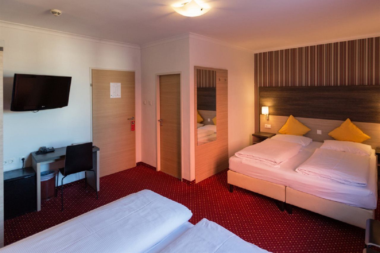 Arion Airport Hotel Schwechat Extérieur photo